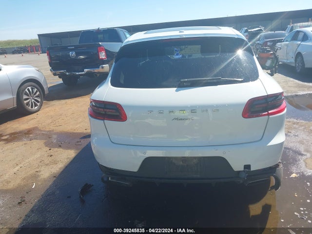 Porsche Macan 2017 WP1AA2A5XHLB81186 Image 16