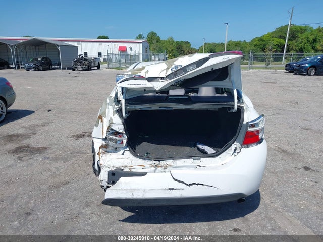 Toyota COROLLA LE 2016 5YFBURHE2GP370254 Image 16