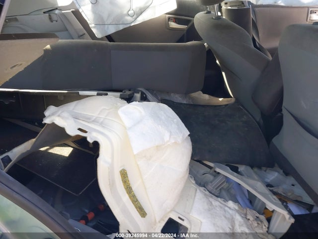 Toyota Prius Two 2014 JTDKN3DUXE1818295 Image 8