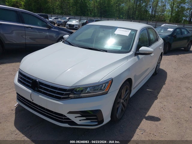 1VWAS7A30GC056266 Volkswagen Passat 1.8t R-line