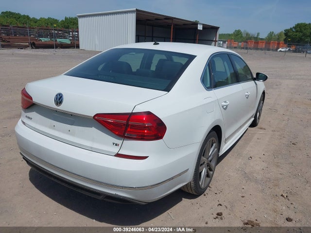 1VWAS7A30GC056266 Volkswagen Passat 1.8t R-line