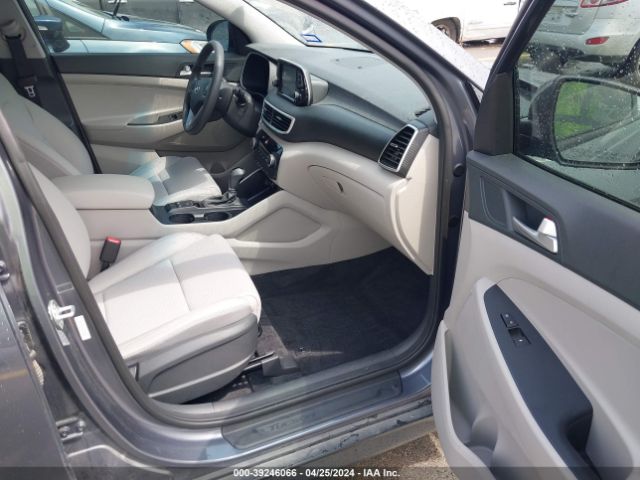 KM8J33A41MU315432 Hyundai Tucson Value