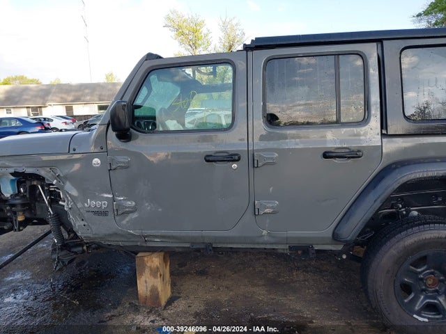 1C4HJXDN7JW230440 Jeep Wrangler Unlimited Sport 4x4