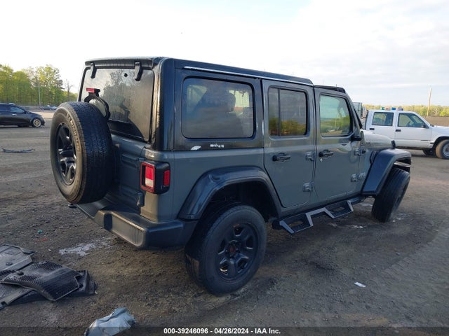 1C4HJXDN7JW230440 Jeep Wrangler Unlimited Sport 4x4