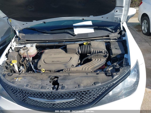 2C4RC1CG6PR516120 Chrysler Voyager Lx