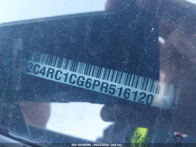 2C4RC1CG6PR516120 Chrysler Voyager Lx