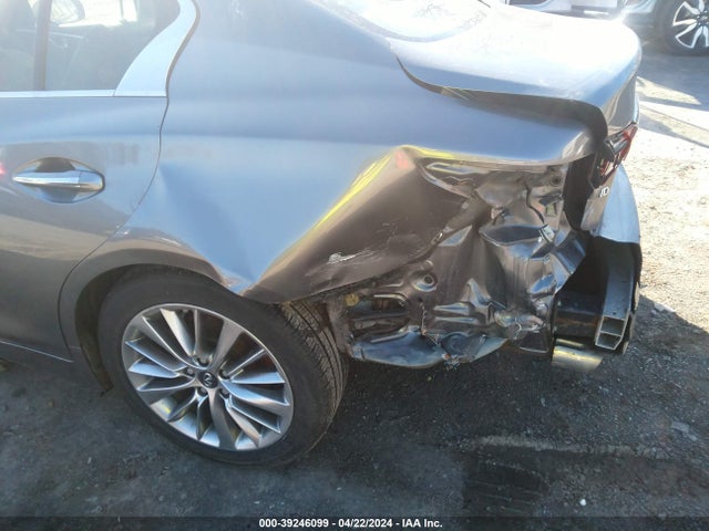JN1EV7AR9JM438400 Infiniti Q50 3.0t Luxe