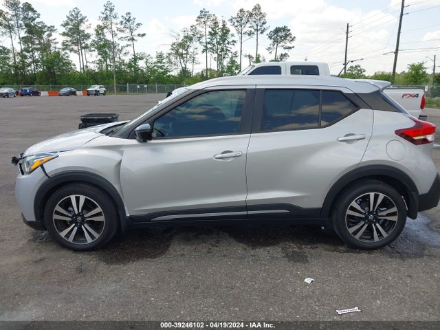 Nissan KICKS SR 2019 3N1CP5CU9KL530822 Image 15
