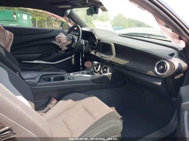 Chevrolet Camaro 1lt 2018 1G1FB1RX3J0101053 Image 5