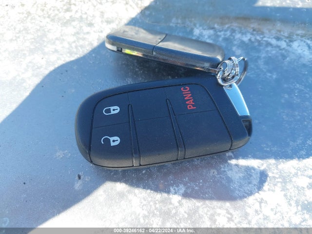 3C4NJCBB3KT852139 Jeep Compass Latitude Fwd