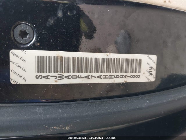 2010 JAGUAR XF SAJWA0FA7AHR69788 Photo 8