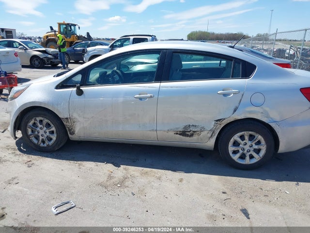 KIA RIO LX 2017 KNADM4A33H6050905 Image 12