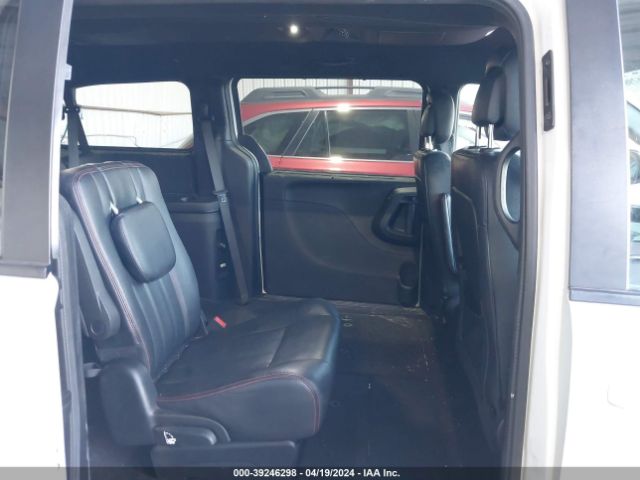 2C4RDGEG1KR517827 Dodge Grand Caravan Gt