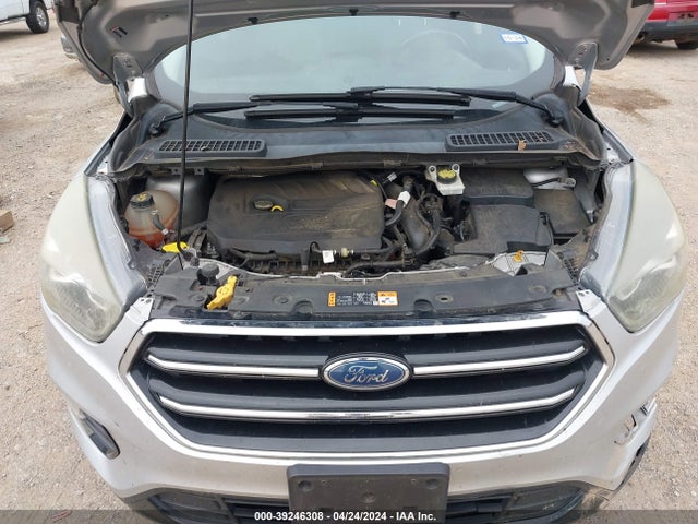 Ford ESCAPE SE 2017 1FMCU0GD7HUC24621 Image 10