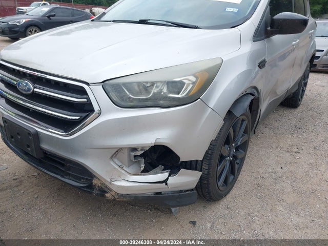 Ford ESCAPE SE 2017 1FMCU0GD7HUC24621 Image 6
