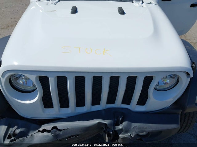1C4HJXDN4MW758263 Jeep Wrangler Unlimited Sport S 4x4