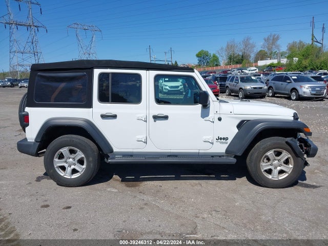 1C4HJXDN4MW758263 Jeep Wrangler Unlimited Sport S 4x4