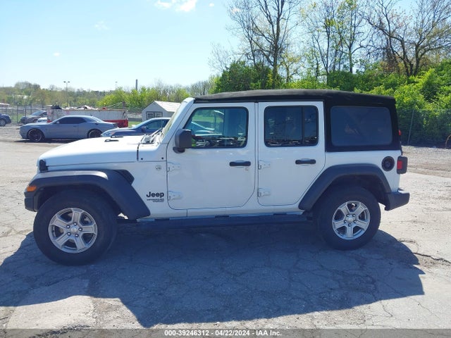 1C4HJXDN4MW758263 Jeep Wrangler Unlimited Sport S 4x4