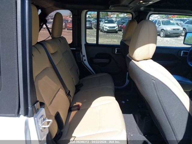 1C4HJXDN4MW758263 Jeep Wrangler Unlimited Sport S 4x4