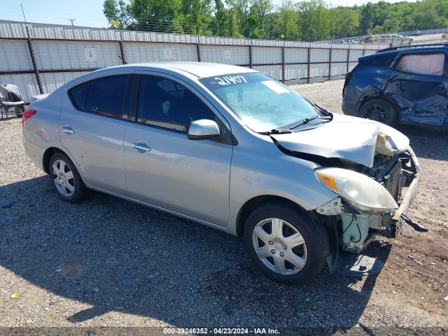 Nissan Versa 1.6 Sv 2014 3N1CN7AP1EK465635 головне зображення