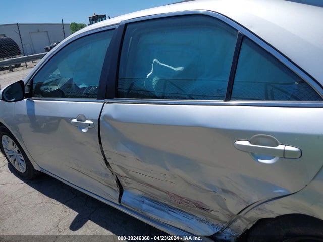 Toyota CAMRY LE 2014 4T4BF1FKXER403040 Image 14
