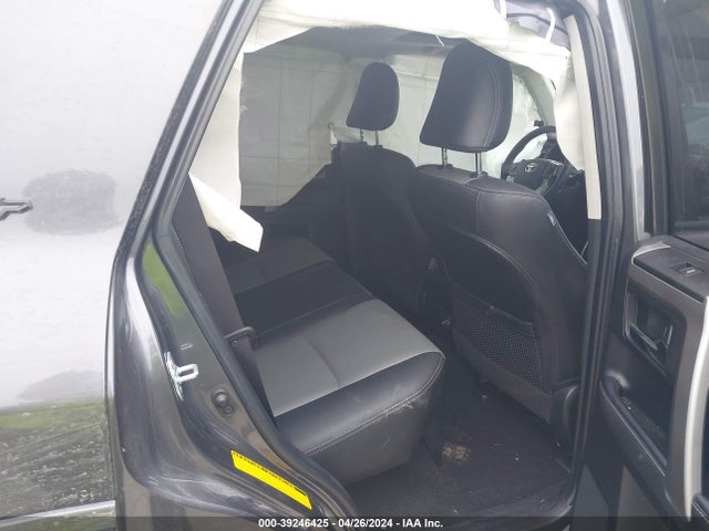 Toyota 4runner Sr5 Premium 2020 JTEZU5JR1L5225052 Image 8