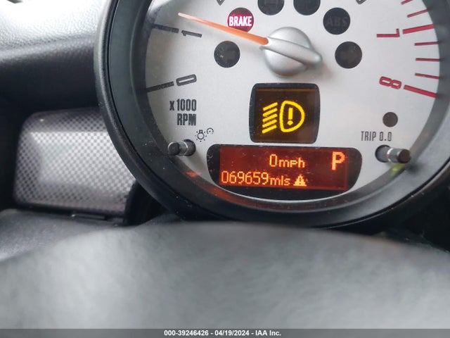 2013 MINI CLUBMAN WMWZG3C59DTY39979 Photo 6