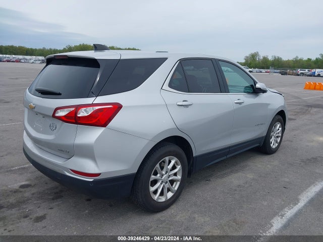 Chevrolet EQUINOX LT 2019 2GNAXUEVXK6159346 Image 4