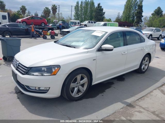 1VWAT7A3XFC109597 Volkswagen Passat 1.8t Limited Edition
