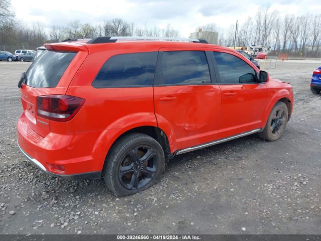 3C4PDDGG8JT269526 Dodge Journey Crossroad Awd