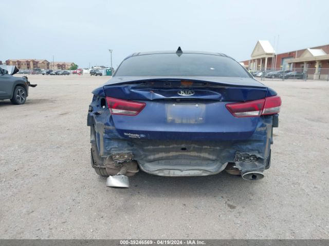 5XXGT4L38KG291996 KIA Optima S