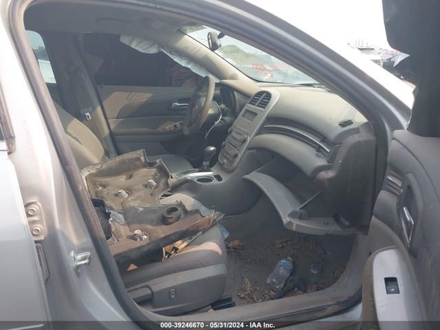 Chevrolet MALIBU LS 2015 1G11B5SL3FF188336 Image 5