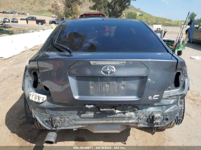 JTKJF5C75GJ018841 Scion TC