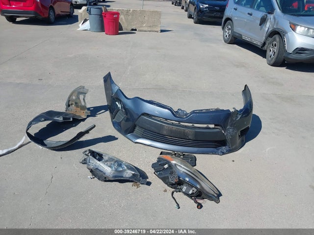 Toyota COROLLA LE 2014 5YFBURHE5EP024776 Image 12