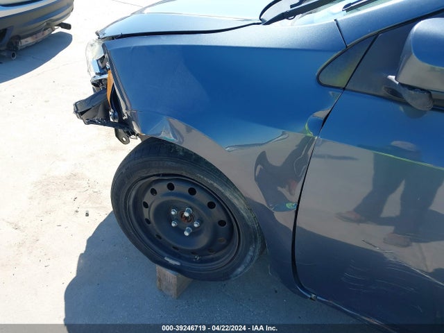 Toyota COROLLA LE 2014 5YFBURHE5EP024776 Image 18