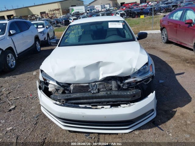3VWD17AJ2GM347820 Volkswagen Jetta 1.8t Sport