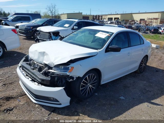 3VWD17AJ2GM347820 Volkswagen Jetta 1.8t Sport
