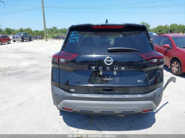 5N1AT3CA4MC789061 Nissan Rogue Sl Fwd