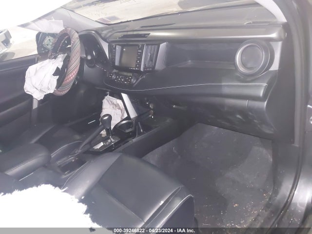 Toyota Rav4 Limited 2017 2T3DFREV4HW579834 Image 5
