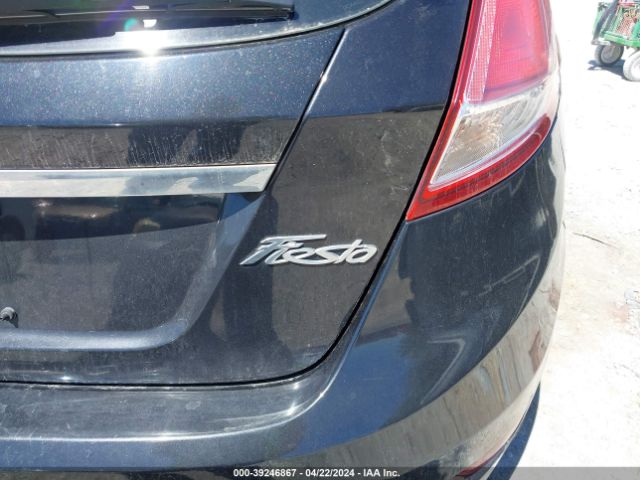 3FADP4FJ4EM127896 Ford Fiesta Titanium