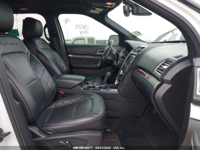 1FM5K8HT4HGC61286 Ford Explorer Platinum
