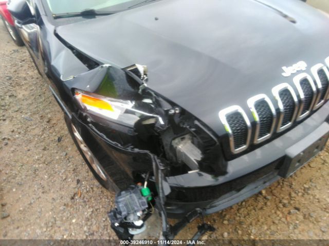 1C4PJLCB5GW259987 Jeep Cherokee Latitude