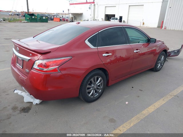 Nissan Altima 2.5 S 2015 1N4AL3AP0FC485942 Image 4