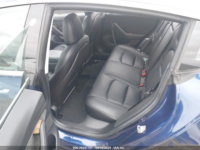 Tesla Model 3 Long Range/mid Range 2018 5YJ3E1EA7JF077893 Image 8