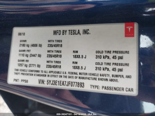 Tesla Model 3 Long Range/mid Range 2018 5YJ3E1EA7JF077893 Image 9