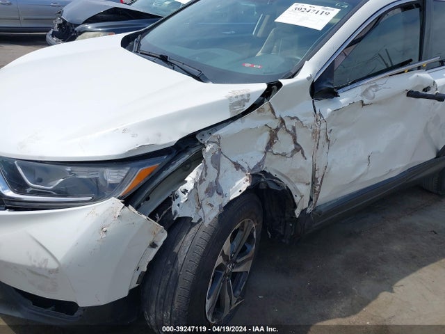 Honda CR-V LX 2017 2HKRW5H34HH402202 Image 6