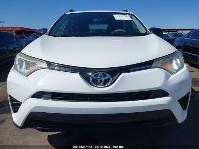 Toyota RAV4 LE 2016 JTMZFREV3GJ083717 Image 13