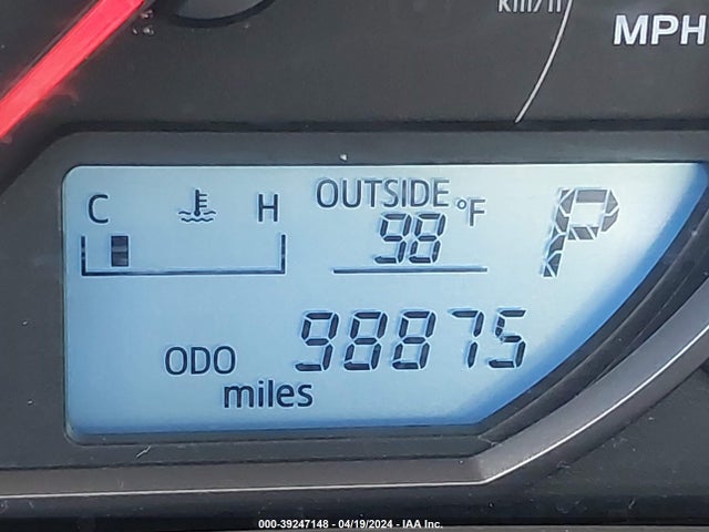 Toyota RAV4 LE 2016 JTMZFREV3GJ083717 Image 16