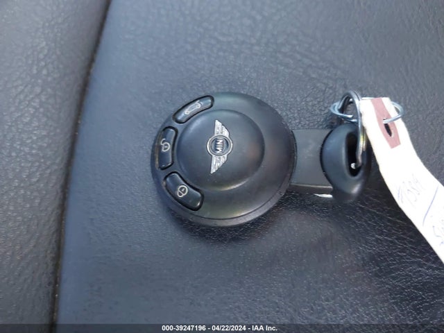 2010 MINI JOHN COOPER WORKS CLUBMAN WMWMM9C5XATL04273 Photo 10