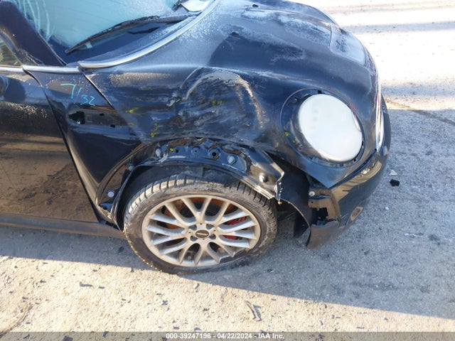 2010 MINI JOHN COOPER WORKS CLUBMAN WMWMM9C5XATL04273 Photo 5